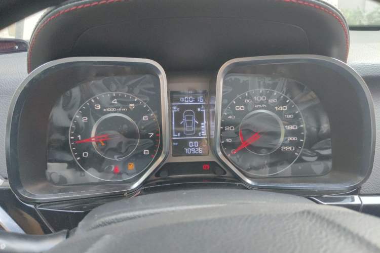 Used Zotye Domy X5 2015 1.5T Manual Elite Model China V Standard Instrument Cluster