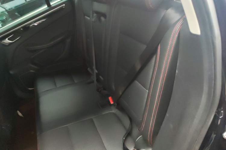 Used Zotye Domy X5 2015 1.5T Manual Luxury Model China V Standard Interior 1
