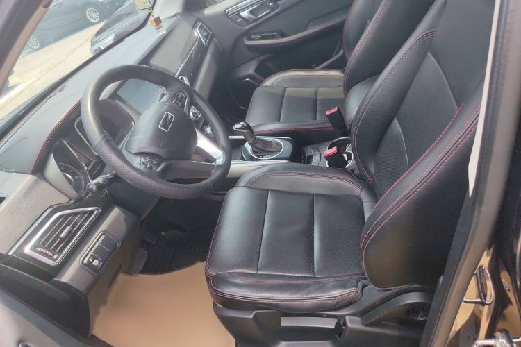 Used Zotye Domy X5 2015 1.5T CVT Landlord Edition China V Standard Interior 6