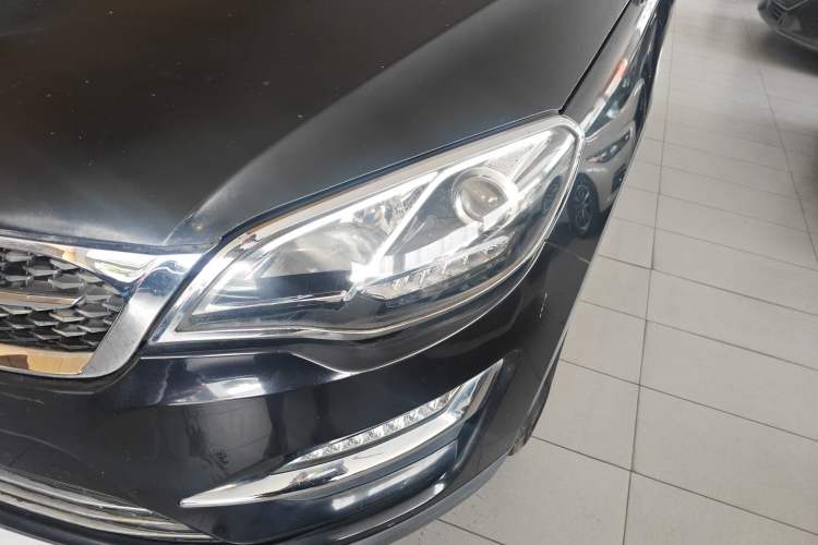 Used Zotye Domy X5 2015 1.5T Manual Luxury Model China V Standard Left Front Headlight