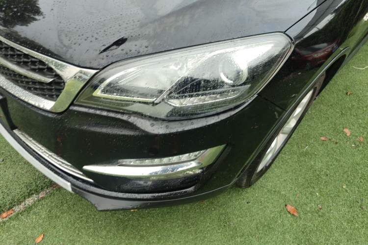 Used Zotye Domy X5 2015 1.5T Manual Supreme Model China IV Standard Left Front Headlight