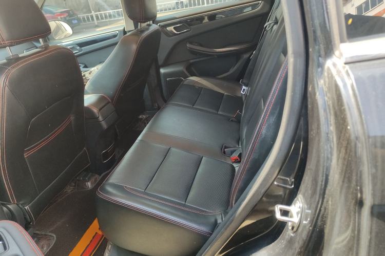 Used Zotye Domy X5 2015 1.5T CVT ZhiXian Trim China V Standard Left Rear Seat