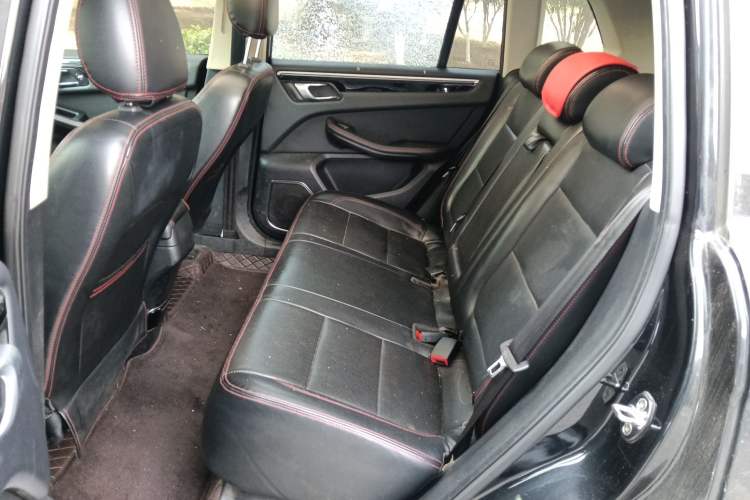Used Zotye Domy X5 2015 1.5T Manual Luxury Model China V Standard Left Rear Seat