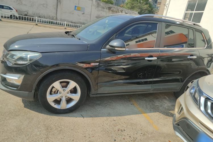 Used Zotye Domy X5 2015 1.5T CVT ZhiXian Trim China V Standard Left Side