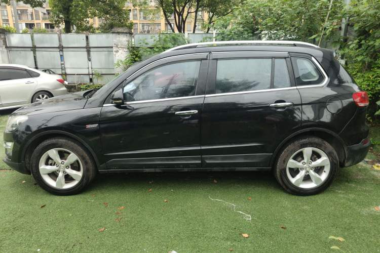 Used Zotye Domy X5 2015 1.5T Manual Supreme Model China IV Standard Left Side