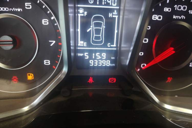 Used Zotye Domy X5 2015 1.5T Manual Luxury Version China IV Standard Odometer Close Up