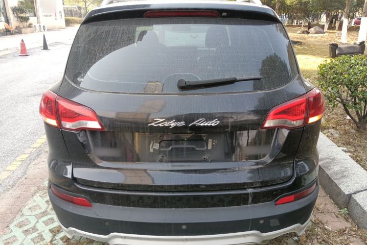 Used Zotye Domy X5 2015 1.5T Manual Luxury Model China V Standard Rear
