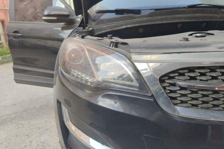 Used Zotye Domy X5 2015 1.5T Manual Elite Model China V Standard Right Front Headlight