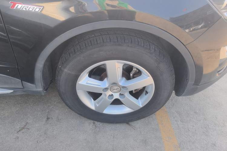 Used Zotye Domy X5 2015 1.5T CVT Landlord Edition China V Standard Right Rear Wheel Hub