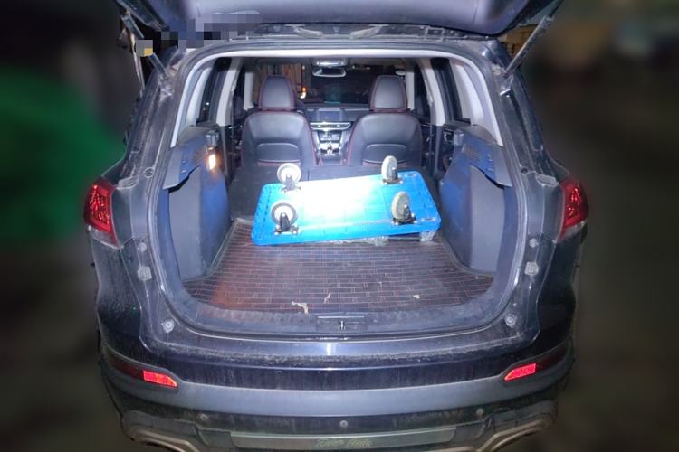 Used Zotye Domy X5 2015 1.5T CVT ZhiXian Model China IV Standard Trunk