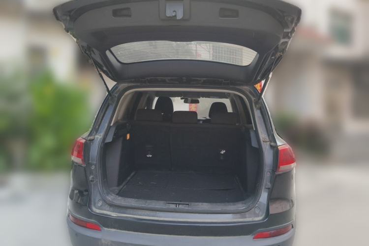 Used Zotye Domy X5 2015 1.5T Manual Elite Model China V Standard Trunk