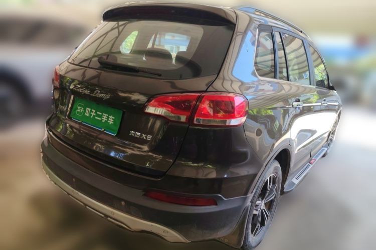 Used Zotye Domy X5 2015 1.5T Manual Luxury Version China IV Standard Rear Right 45 Deg