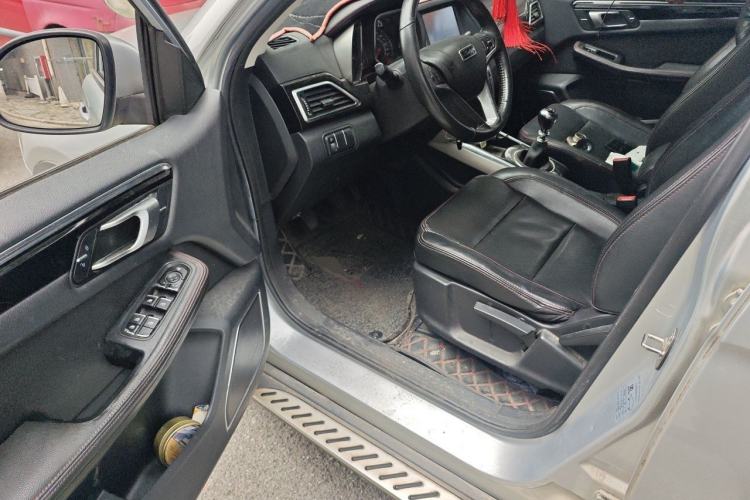 Used Zotye Domy X5 2015 1.5T Manual Luxury Model China V Standard Driver Seat