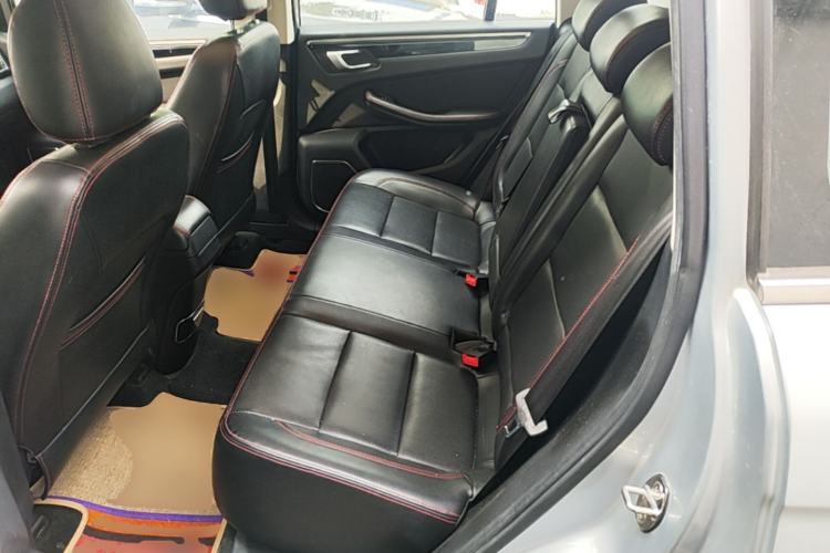 Used Zotye Domy X5 2015 1.5T Manual Luxury Version China IV Standard Left Rear Seat