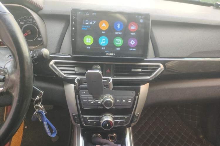 Used Zotye Domy X5 2015 1.5T CVT ZHANG GUI Model China V Standard Audio And AC Panel