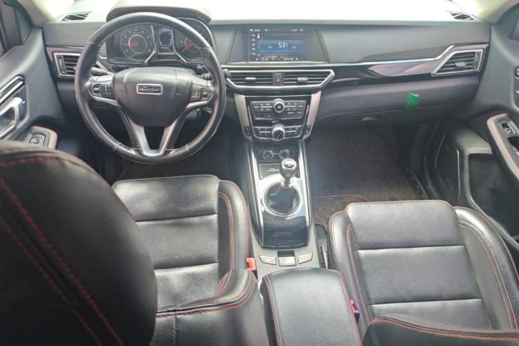 Used Zotye Domy X5 2015 1.5T Manual Luxury Model China V Standard Center Console