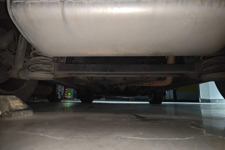 Used Zotye Domy X5 2015 1.5T CVT ZhiXian Model China IV Standard Chassis Rear