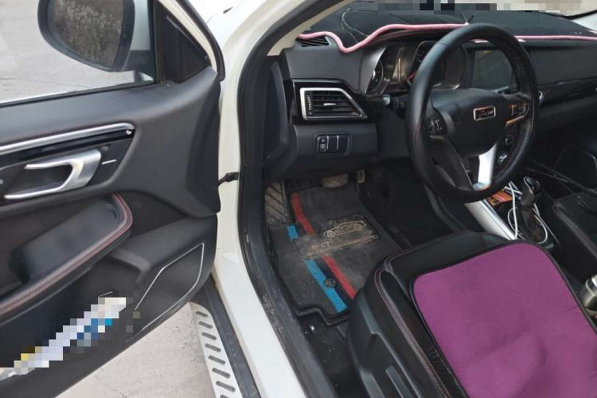 Used Zotye Domy X5 2015 1.5T CVT ZHANG GUI Model China V Standard Driver Seat