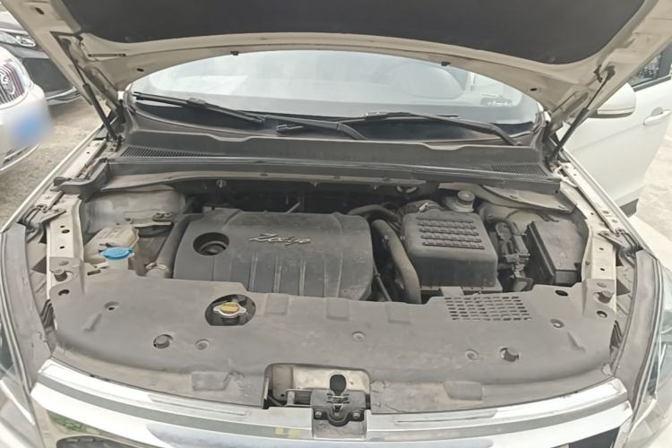 Used Zotye Domy X5 2015 1.5T CVT ZHANG GUI Model China V Standard Engine Bay