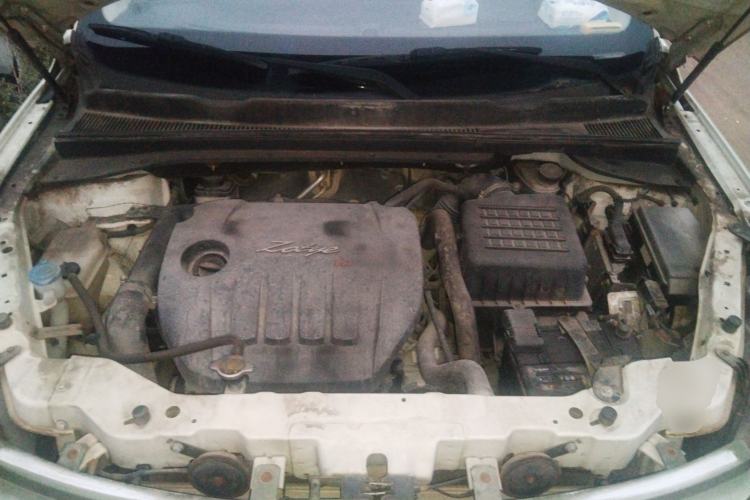 Used Zotye Domy X5 2015 1.5T Manual Luxury Version China IV Standard Engine Bay