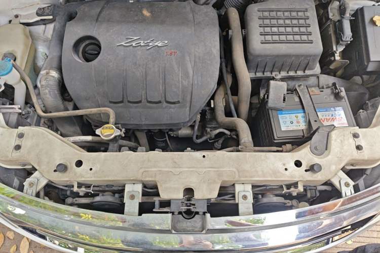 Used Zotye Domy X5 2015 1.5T Manual Luxury Version China IV Standard Engine Bay