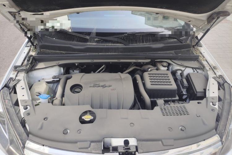 Used Zotye Domy X5 2015 1.5T CVT ZHANG GUI Model China V Standard Engine Bay