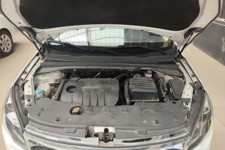 Used Zotye Domy X5 2015 1.5T Manual Luxury Version China IV Standard Engine Bay