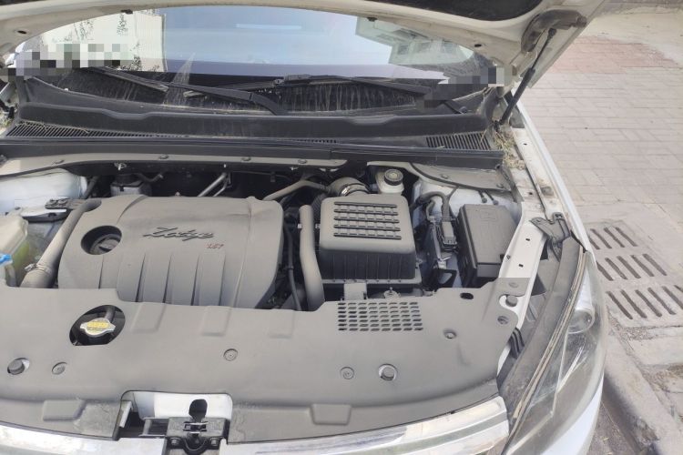 Used Zotye Domy X5 2015 1.5T CVT ZHANG GUI Model China V Standard Engine Bay Left