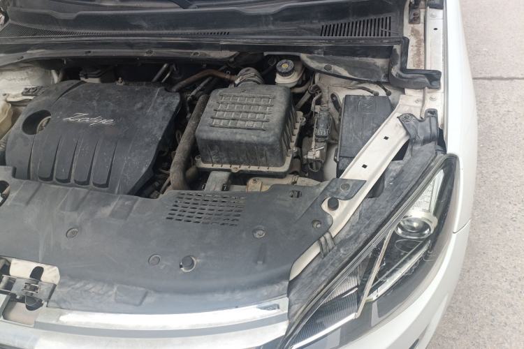 Used Zotye Domy X5 2015 1.5T Manual Luxury Version China IV Standard Engine Bay Left