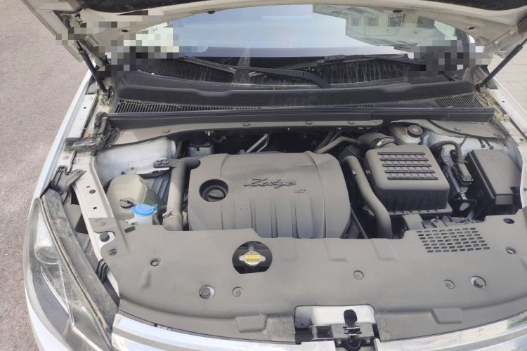 Used Zotye Domy X5 2015 1.5T CVT ZHANG GUI Model China V Standard Engine Bay Right