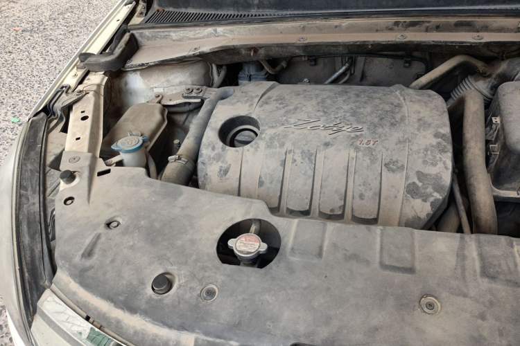 Used Zotye Domy X5 2015 1.5T CVT Landlord Model China IV Standard Engine Bay Right