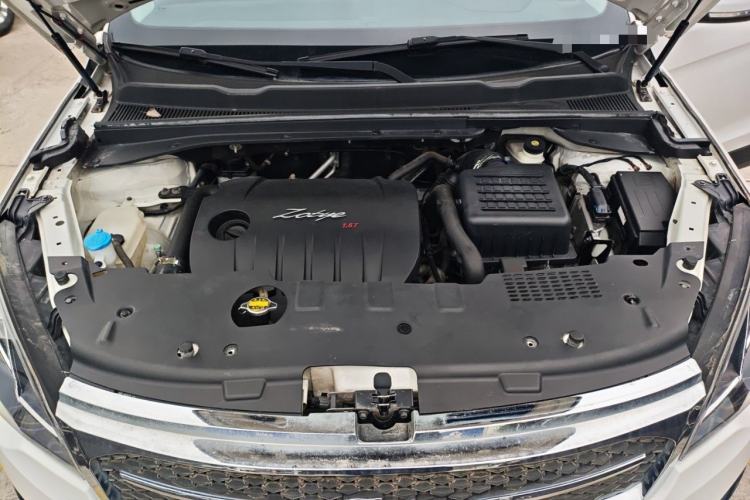 Used Zotye Domy X5 2015 1.5T Manual Luxury Version China IV Standard Engine Bay