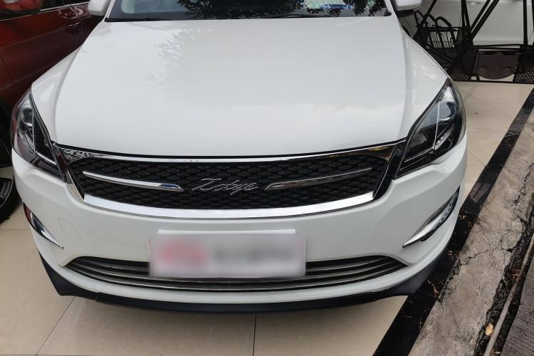 Used Zotye Domy X5 2015 1.5T Manual Luxury Version China IV Standard Exterior 1