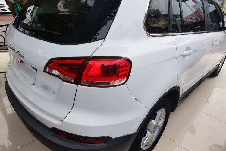Used Zotye Domy X5 2015 1.5T Manual Luxury Version China IV Standard Exterior 2