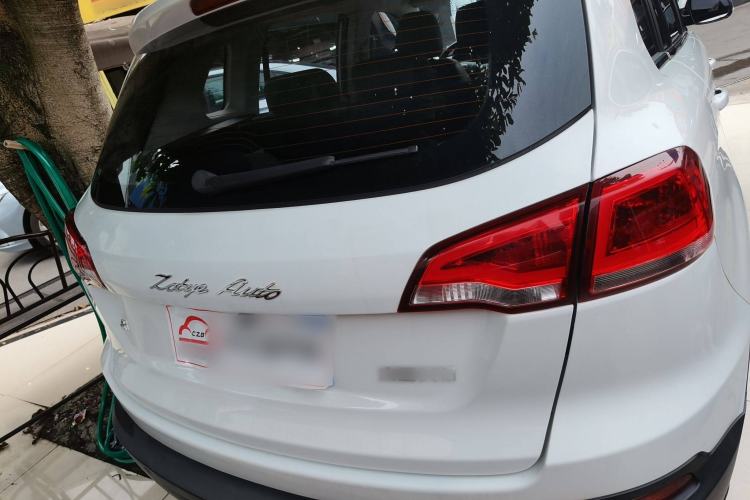 Used Zotye Domy X5 2015 1.5T Manual Luxury Version China IV Standard Exterior 3