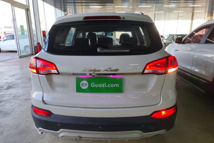 Used Zotye Domy X5 2015 1.5T CVT Landlord Model China IV Standard Exterior 4