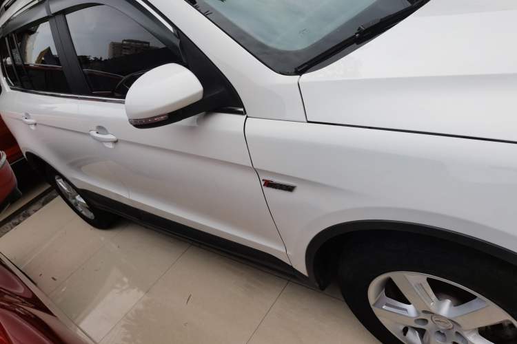 Used Zotye Domy X5 2015 1.5T Manual Luxury Version China IV Standard Exterior 4