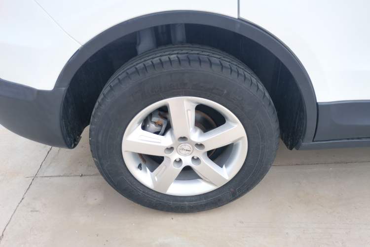 Used Zotye Domy X5 2015 1.5T CVT Landlord Edition China V Standard Exterior 5
