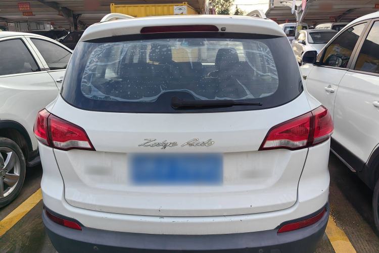 Used Zotye Domy X5 2015 1.5T CVT ZhiXian Model China IV Standard Exterior 5