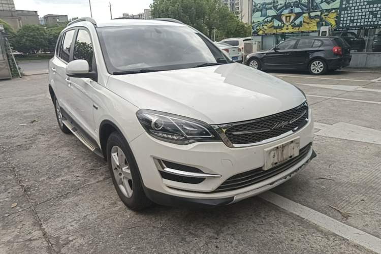 Used Zotye Domy X5 2015 1.5T CVT ZHANG GUI Model China V Standard Front Right 45 Deg