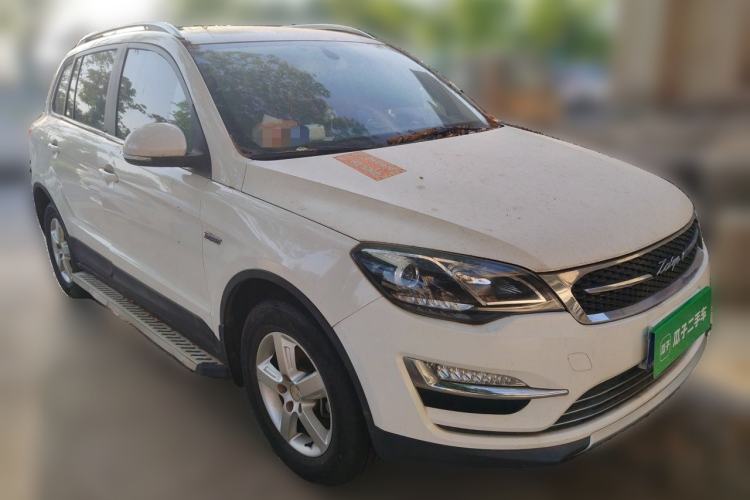 Used Zotye Domy X5 2015 1.5T Manual Luxury Version China IV Standard Front Right 45 Deg