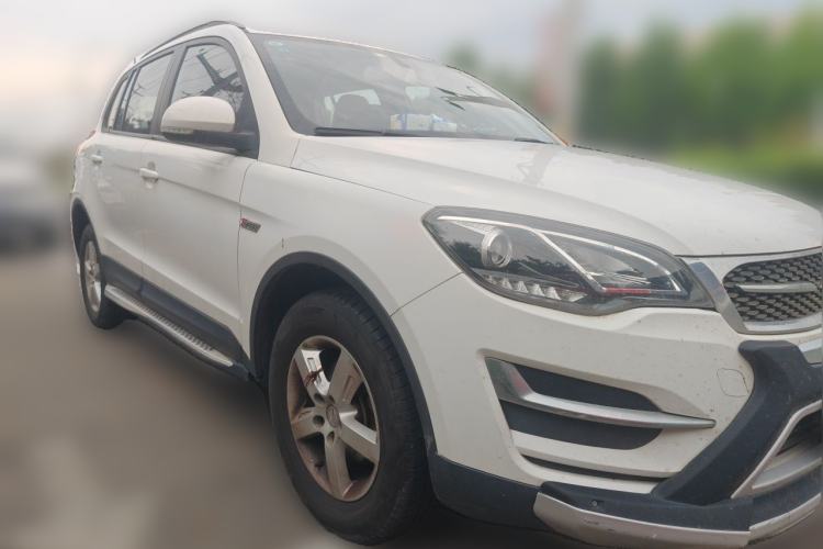 Used Zotye Domy X5 2015 1.5T Manual Elite Model China V Standard Front Right 45 Deg