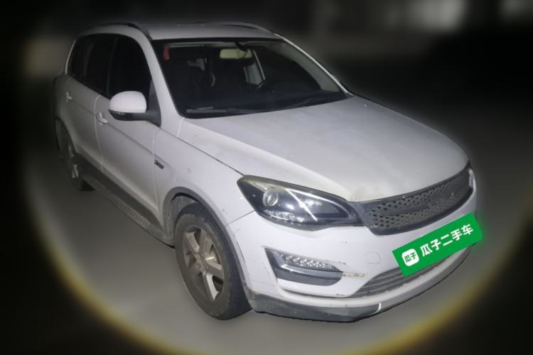 Used Zotye Domy X5 2015 1.5T Manual Luxury Version China IV Standard Front Right 45 Deg