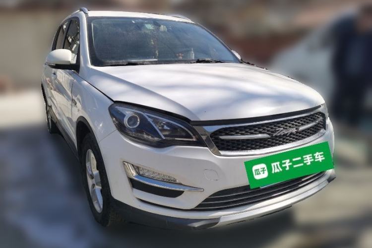 Used Zotye Domy X5 2015 1.5T Manual Luxury Version China IV Standard Front Right 45 Deg