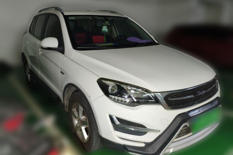 Used Zotye Domy X5 2015 1.5T Manual Elite Model China IV Standard Front Right 45 Deg
