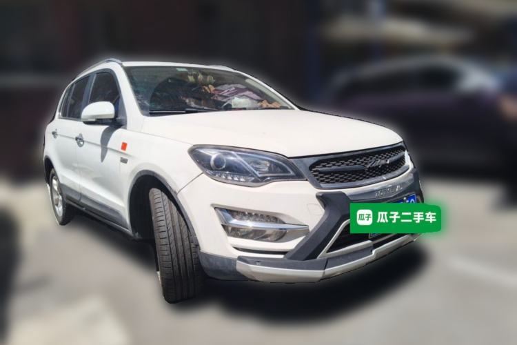 Used Zotye Domy X5 2015 1.5T CVT ZhiXian Trim China V Standard Front Right 45 Deg