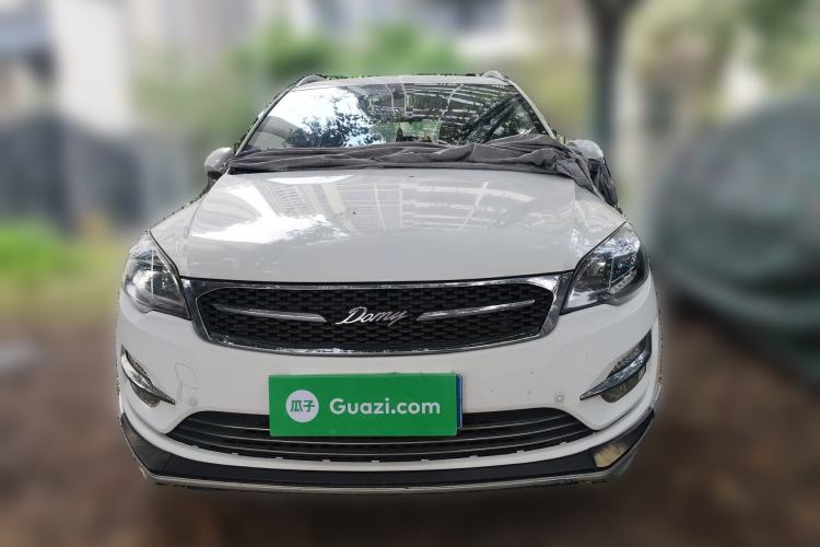 Used Zotye Domy X5 2015 1.5T Manual Luxury Version China IV Standard Front