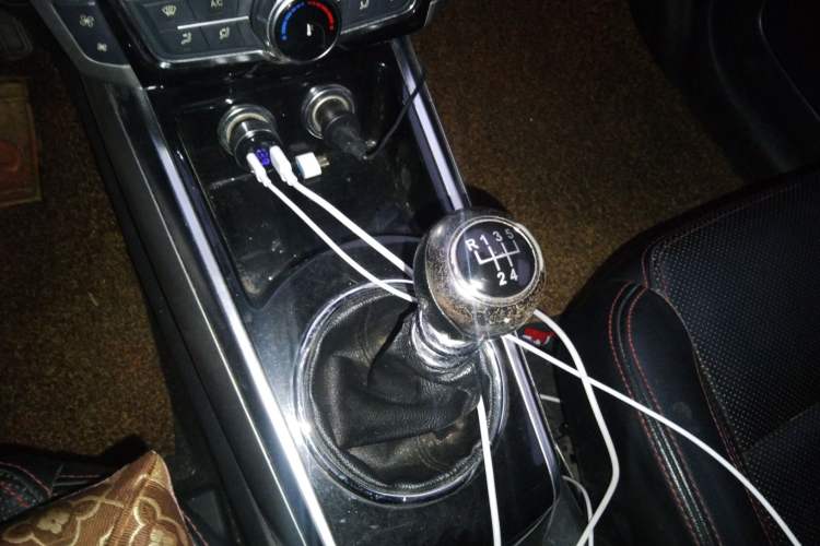 Used Zotye Domy X5 2015 1.5T Manual Luxury Version China IV Standard Gear Lever