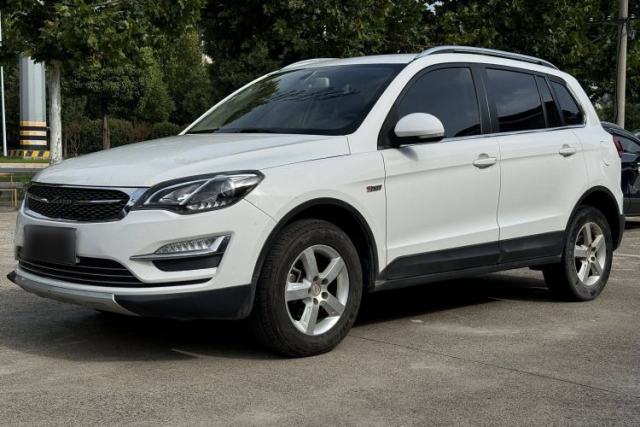 Used Zotye Domy X5 2015 1.5T Manual Luxury Version China IV Standard