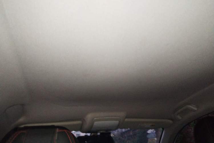Used Zotye Domy X5 2015 1.5T Manual Luxury Version China IV Standard Headliner